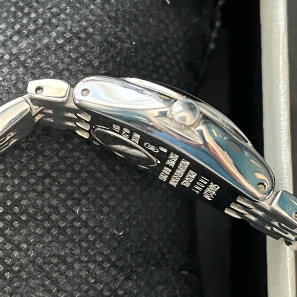 Swatch Irony Quartz Movement Blue Dial Ladies Watch YSS288G great condition! - Picture 5 of 10